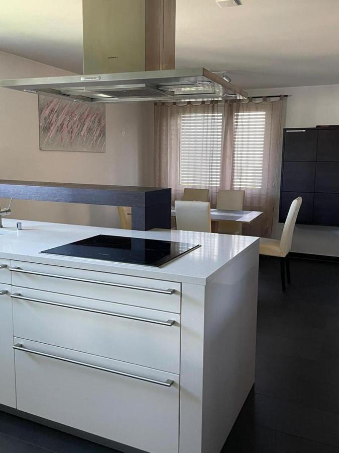 Luxury House With Big Garden And Mountain View Villa Haag Ngoại thất bức ảnh